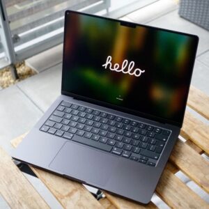 MacBook Pro (M4)